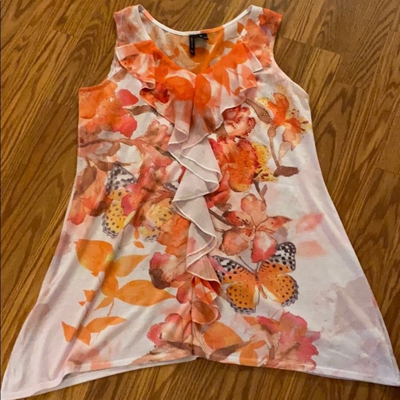 E31-New direction short sleeve asymmetrical blouse - Picture 1 of 5